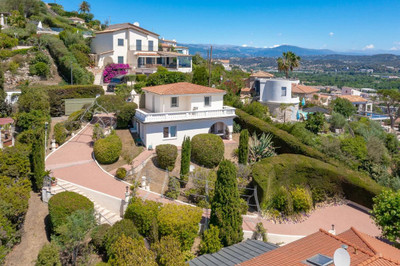 French property for sale in Mandelieu-la-Napoule, Alpes-Maritimes - €3,200,000 - photo 2