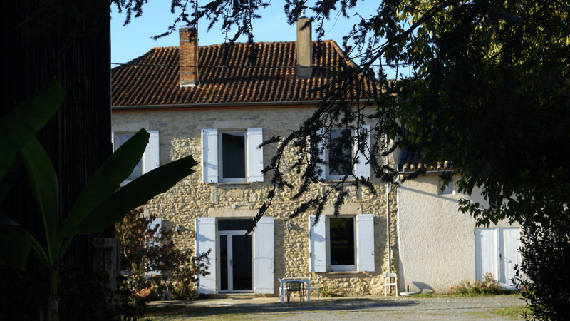 French property for sale in Sainte-Gemme, Gironde - €522,800 - photo 0
