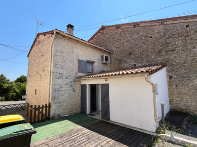 French property for sale in Courcôme, Charente - €88,000 - photo 14