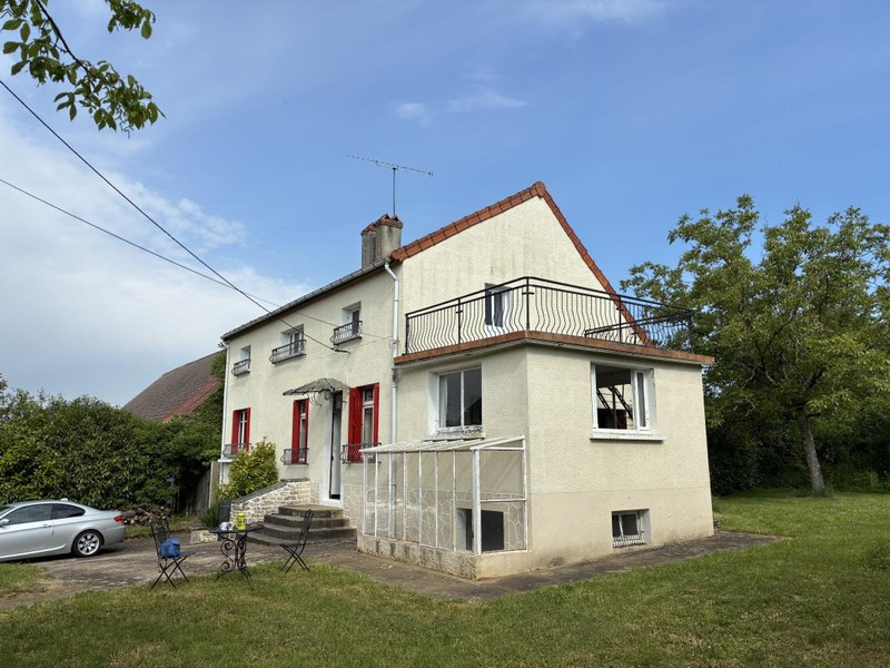 French property for sale in Mont-et-Marré, Nièvre - €110,000 - photo 1
