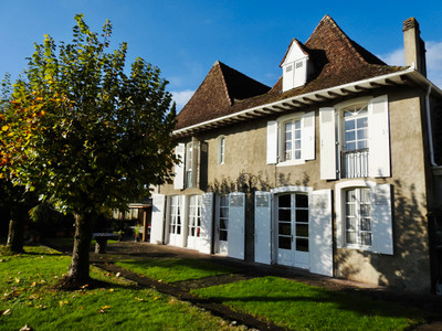 Maison à vendre à Orthez, Pyrénées-Atlantiques, Aquitaine, avec Leggett Immobilier