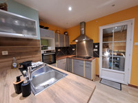Maison à vendre à Luzy, Nièvre - 269.000 € - photo 6