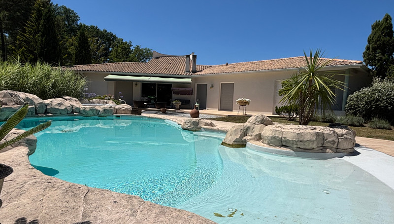 Maison à vendre à Langon, Gironde - 620.000 € - photo 1