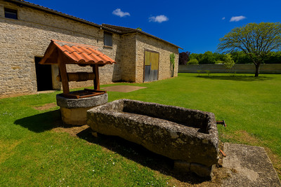 French property for sale in Villefagnan, Charente - €304,950 - photo 3
