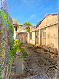 French property for sale in La Rochebeaucourt-et-Argentine, Dordogne - €88,000 - photo 5