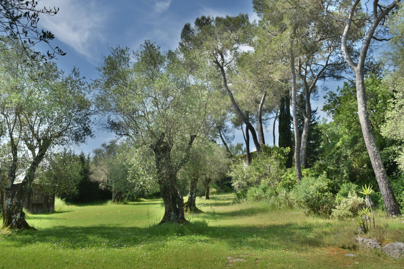 French property for sale in Valbonne, Alpes-Maritimes - €1,550,000 - photo 6