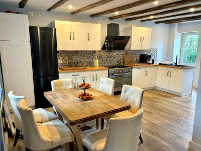 French property for sale in Abjat-sur-Bandiat, Dordogne - €429,000 - photo 2