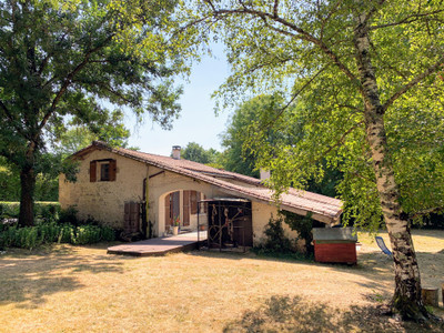 Maison à vendre à Rioux-Martin, Charente, Poitou-Charentes, avec Leggett Immobilier