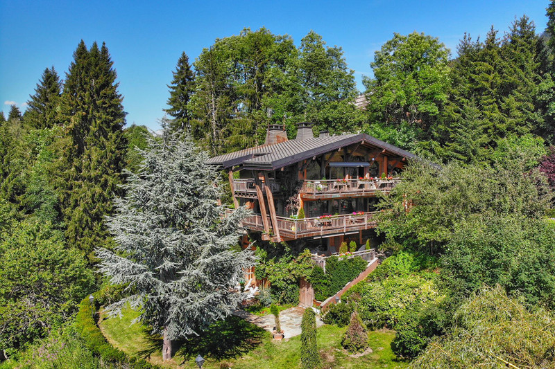 French property for sale in Megève, Haute-Savoie - &#8364;6,200,000 - photo 2