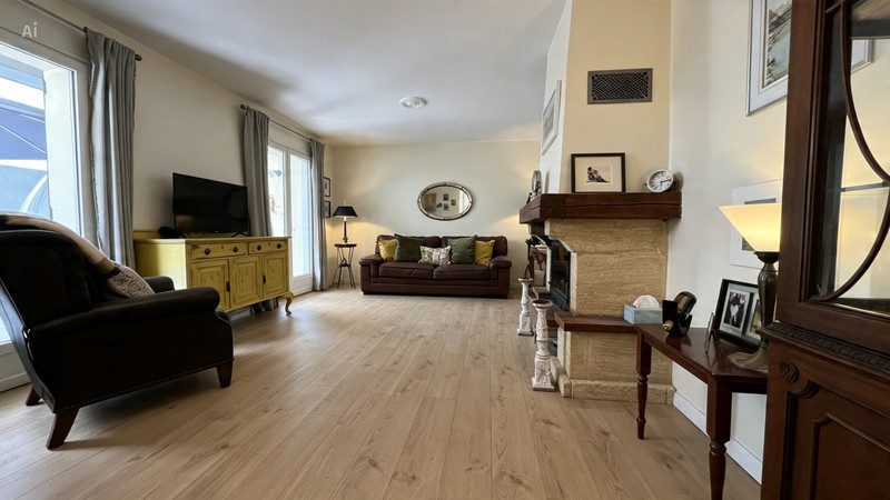 French property for sale in Lalinde, Dordogne - €249,100 - photo 2