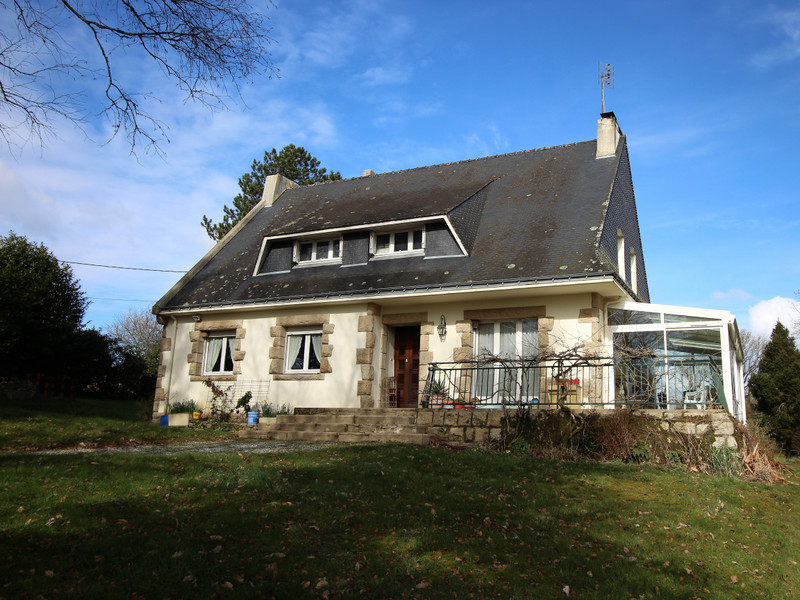 House for sale in Morbihan A spacious family home with