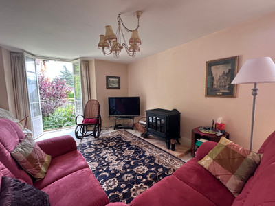 French property for sale in Saint-Gaultier, Indre - €99,000 - photo 3