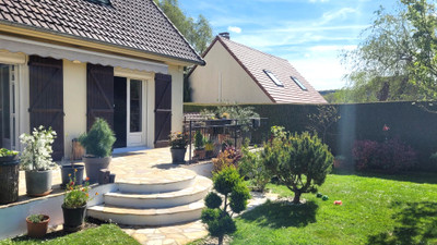 Maison à vendre à Saint-Arnoult-en-Yvelines, Yvelines, Île-de-France, avec Leggett Immobilier