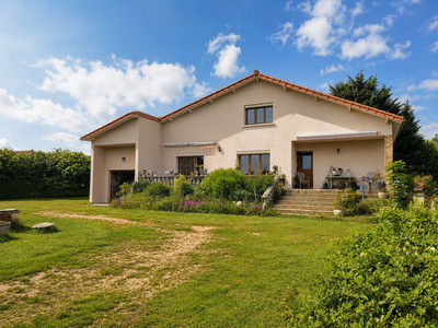 house for sale in Allier