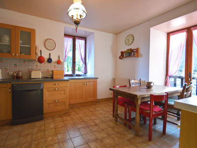 French property for sale in Saint-Pardoux-Corbier, Corrèze - €279,000 - photo 3