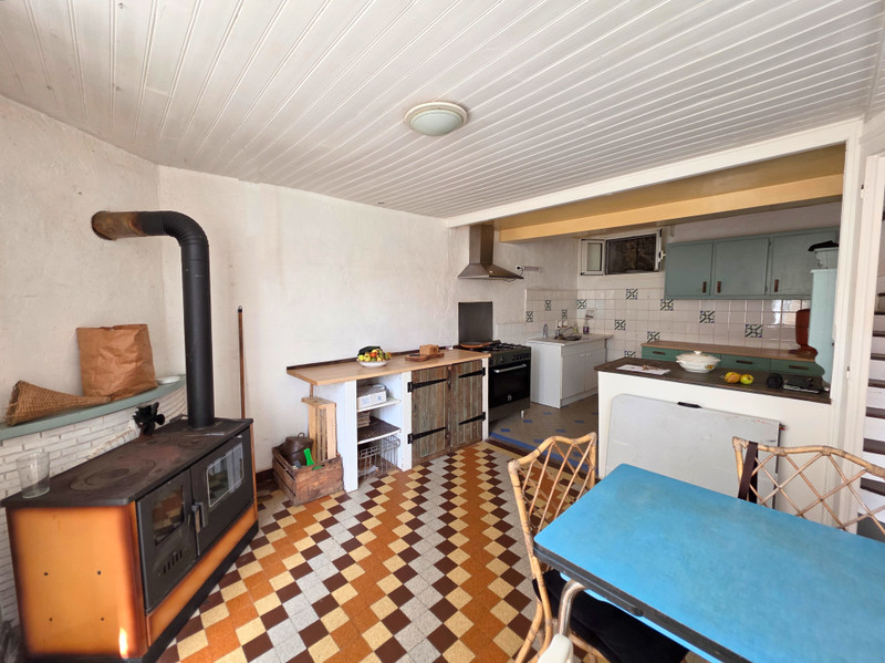 French property for sale in Manot, Charente - €99,000 - photo 2