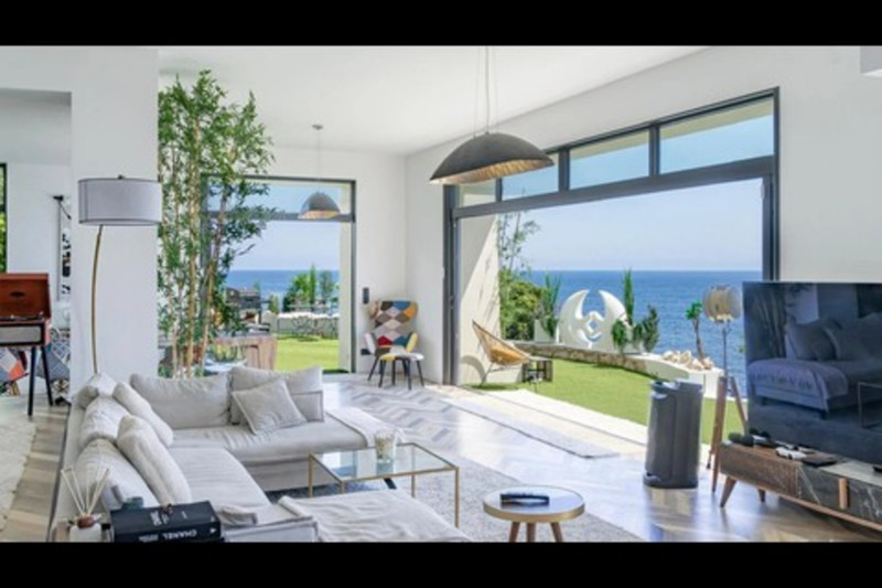 French property for sale in Nice, Alpes-Maritimes - €6,980,000 - photo 2