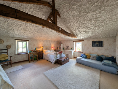 French property for sale in Condéon, Charente - €449,000 - photo 8