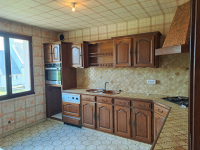 French property for sale in Bolazec, Finistère - €152,600 - photo 2