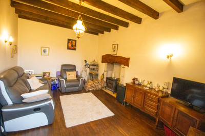 French property for sale in Guesnes, Vienne - €128,400 - photo 3