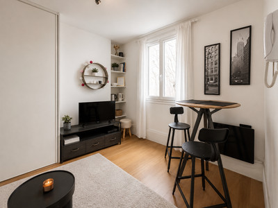 French property for sale in Paris 4e Arrondissement, Paris - €299,000 - photo 3