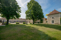 Maison à vendre à BOUIN, Deux-Sèvres - 799.999 € - photo 2