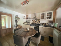 Maison à vendre à La Celle-Dunoise, Creuse - 161.320 € - photo 3