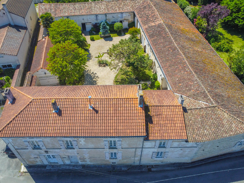 French property for sale in Douzat, Charente - €349,900 - photo 2