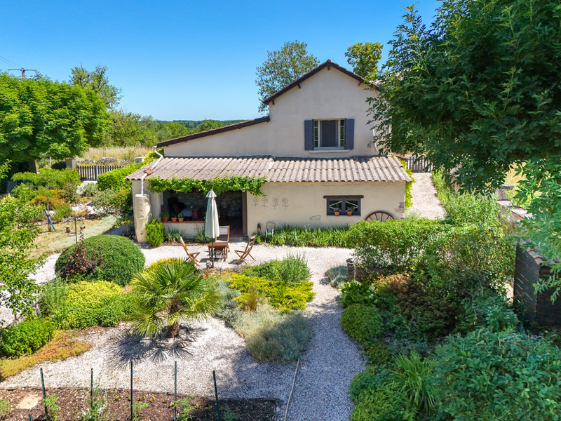 French property for sale in Montcuq-en-Quercy-Blanc, Lot - €150,000 - photo 10