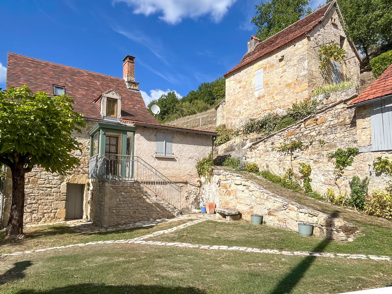 French property for sale in Azerat, Dordogne - €283,550 - photo 0