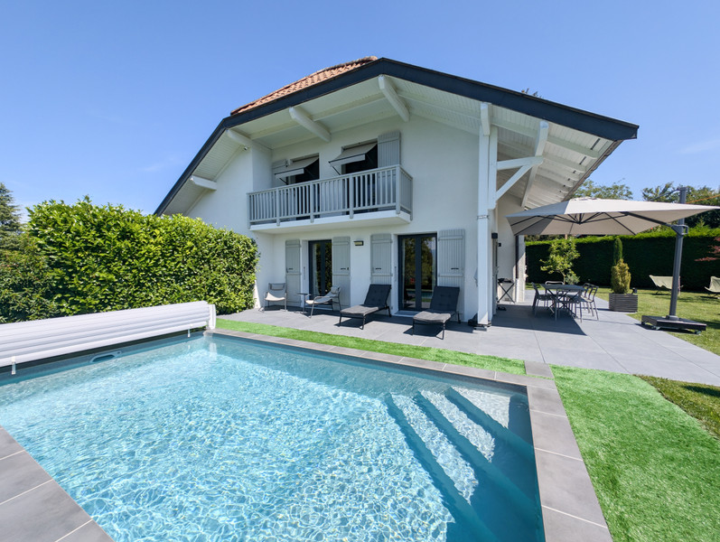 French property for sale in Nernier, Haute-Savoie - €1,029,000 - photo 2