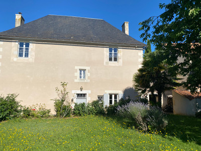 French property for sale in Château-Garnier, Vienne - €299,250 - photo 8