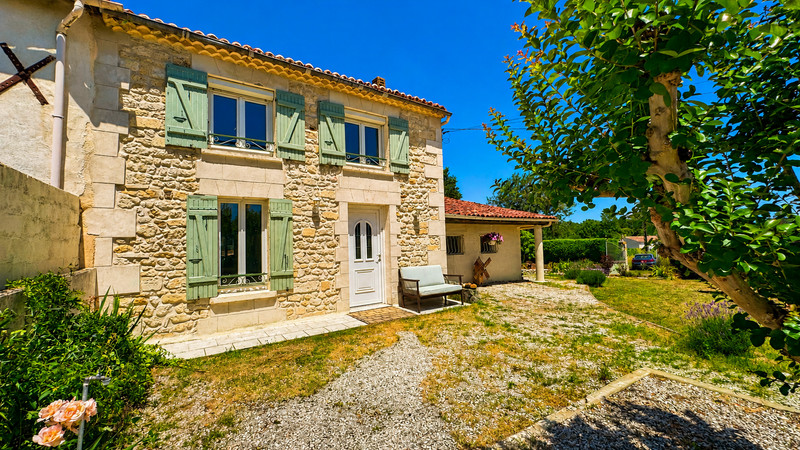 French property for sale in Saint-Simon-de-Bordes, Charente-Maritime - €152,600 - photo 1
