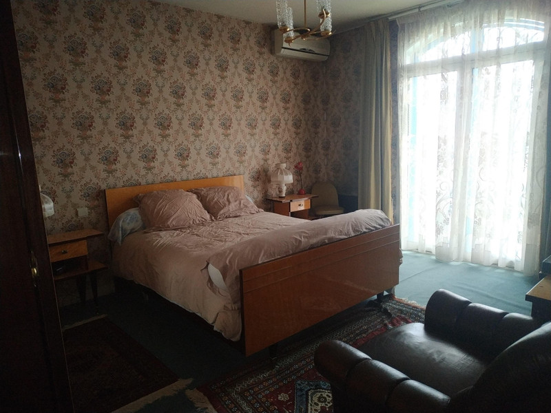 House for sale in Bruges Gironde HOUSE 4 BEDROOMS OFFICES ON 2