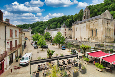 building for sale in Dordogne