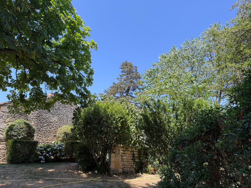 French property for sale in Brion, Vienne - €499,999 - photo 4