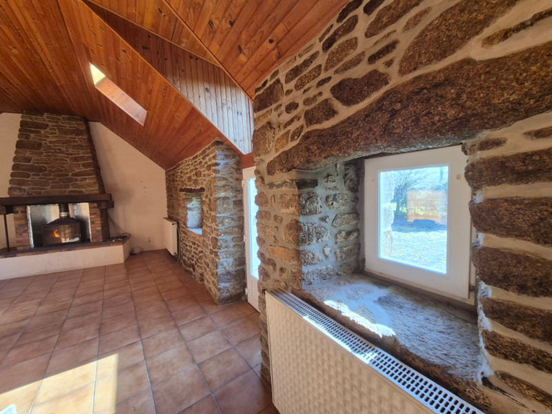 French property for sale in Canihuel, Côtes-d'Armor - €254,400 - photo 1