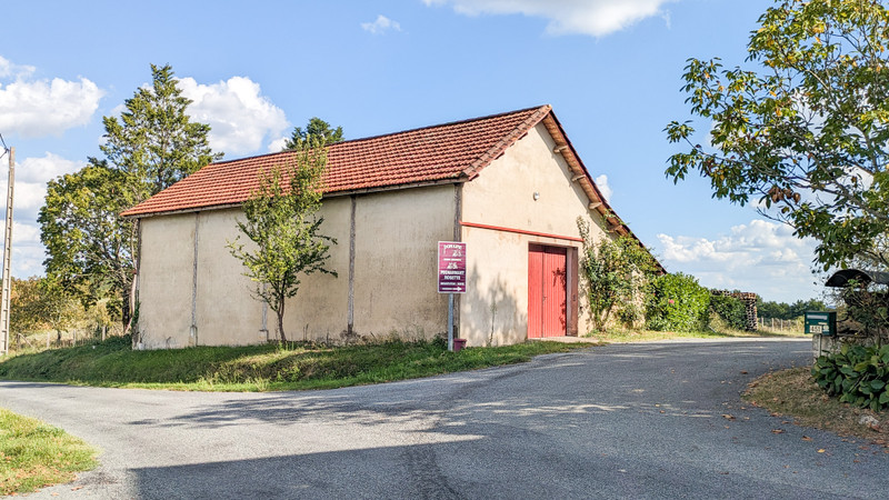 French property for sale in Bergerac, Dordogne - &#8364;1,229,600 - photo 3