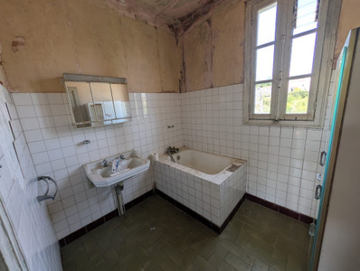 French property for sale in Corlay, Côtes-d'Armor - €41,600 - photo 6