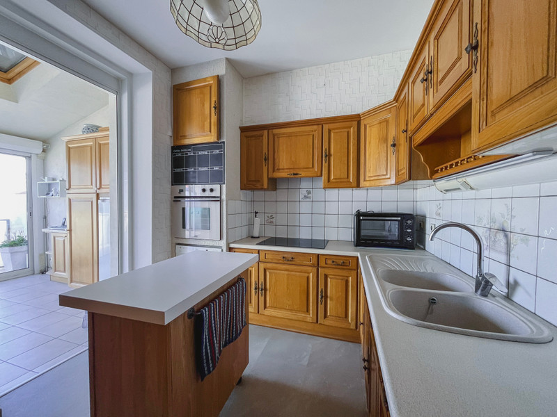 French property for sale in Châtelaillon-Plage, Charente-Maritime - €749,000 - photo 2