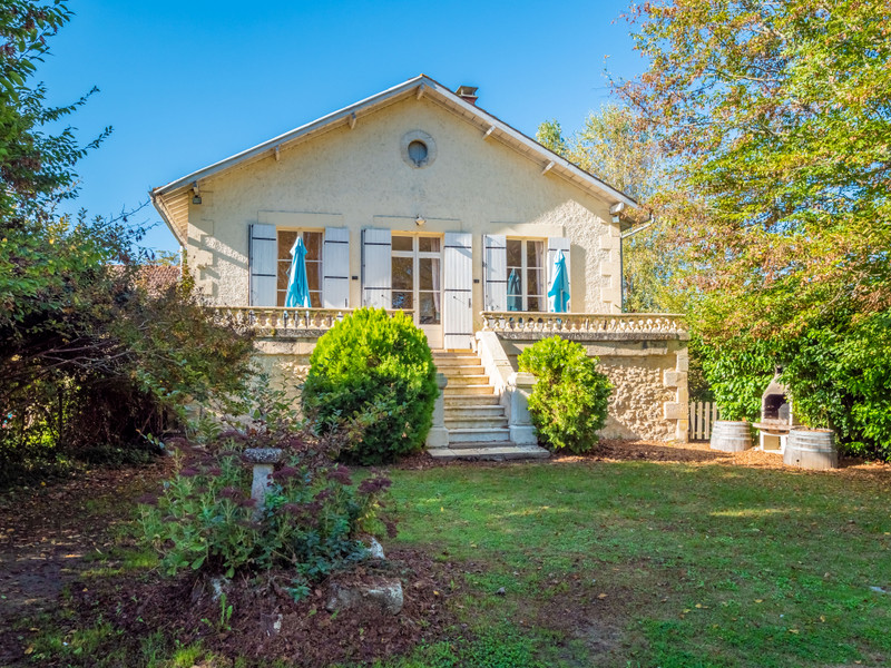 House for sale in SaintÉmilion Gironde STUNNING PROPERTY WITH