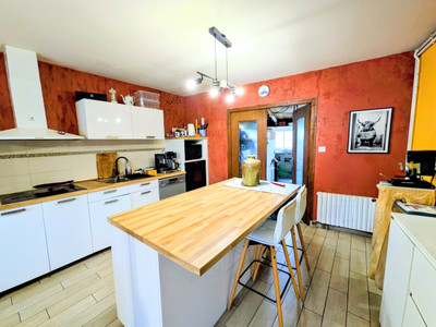 French property for sale in Lubersac, Corrèze - €89,000 - photo 3