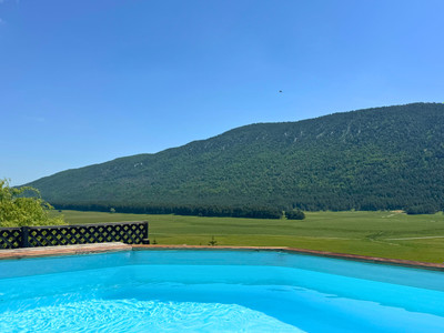 French property for sale in Caille, Alpes-Maritimes - €285,000 - photo 2