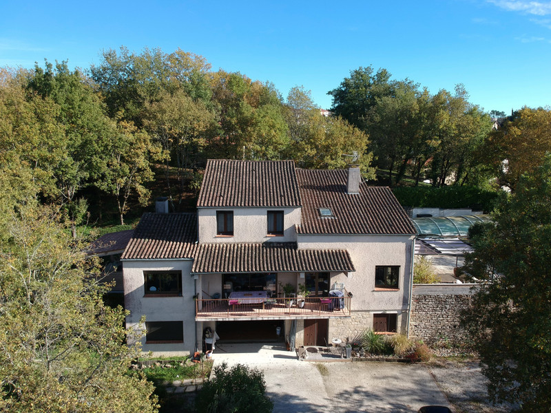 Propriété à vendre à Cahors, Lot - 477 000 €
