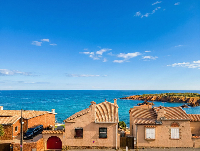Propriété à vendre à Saint-Raphaël, Var - 1 370 000 €