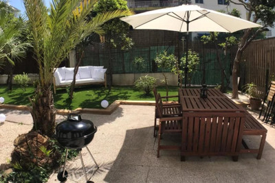French property for sale in Nice, Alpes-Maritimes - €585,000 - photo 1