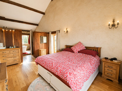 French property for sale in Pageas, Haute-Vienne - €530,000 - photo 5