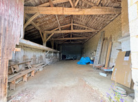 Propriété à vendre à Saint-Quentin-de-Chalais, Charente - 215 000 € - photo n°9
