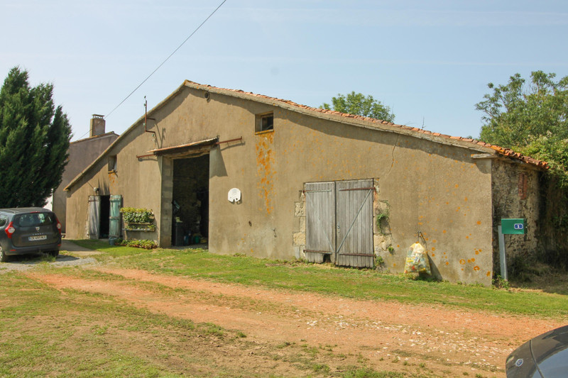 French property for sale in Saint-Sulpice-en-Pareds, Vendée - €182,500 - photo 8