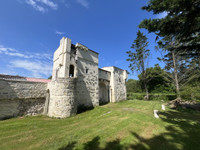 Chateau à vendre à Taugon, Charente-Maritime - 479.500 € - photo 2